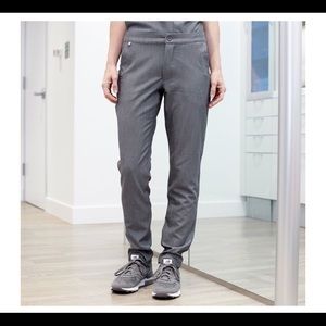 BNT Figs Tokha Trouser Scrub Pant Graphite Sz L ✨